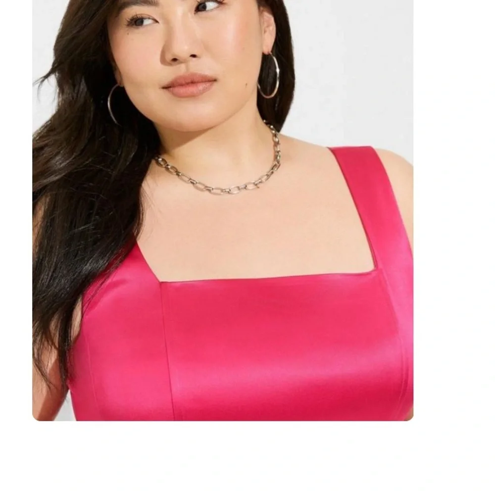 Torrid NWT Pink Satin Sleeveless Corset Top - Picture 3 of 6